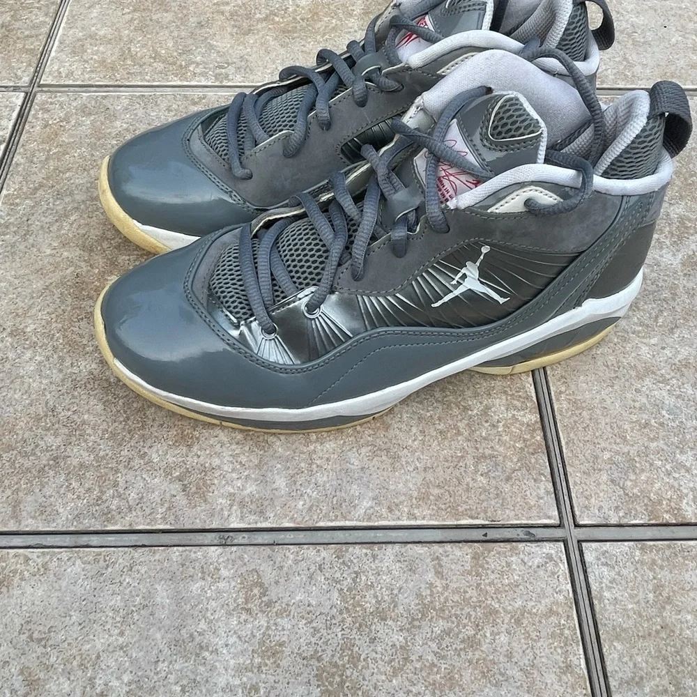 Air Jordan Melo M8